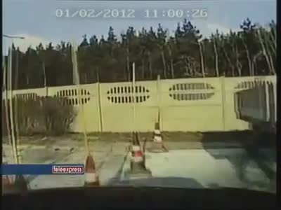 http://us.acidcow.com/pics/20120207/video/crazy_woman_auto.jpg